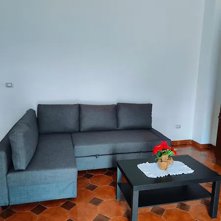 Relax In The Three Colli House In דירה